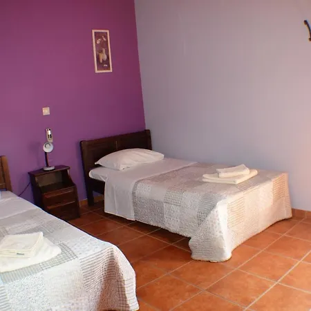 Ithaki House *